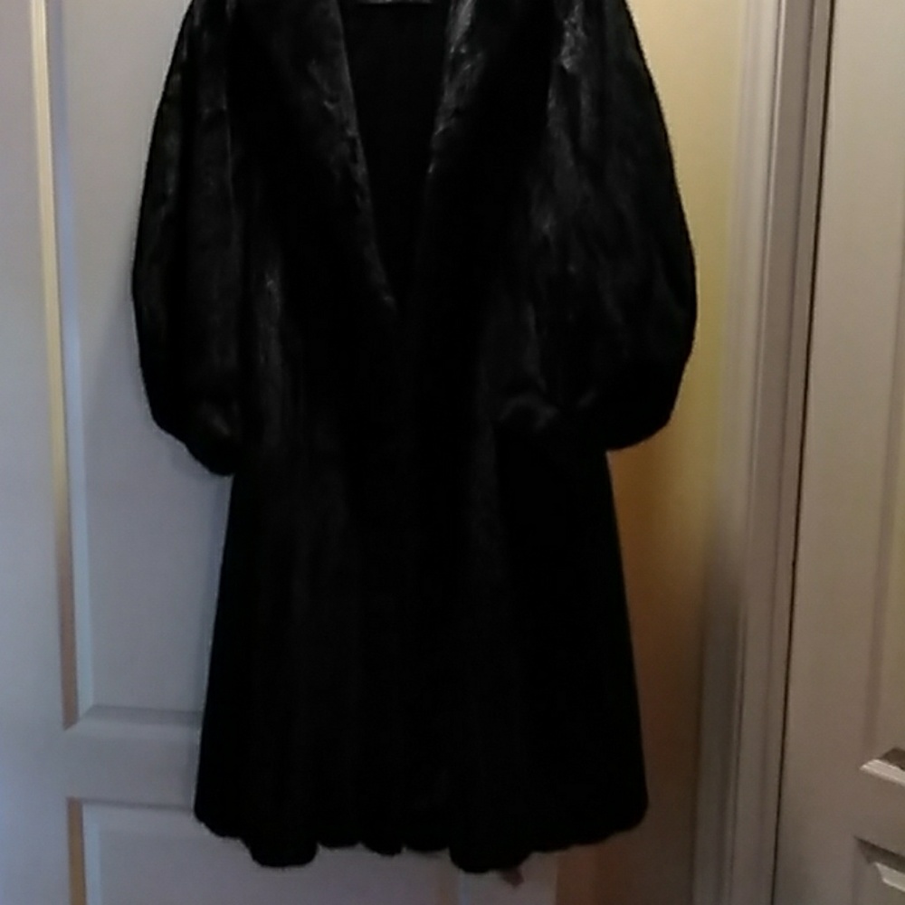 Black gamma mink coat black 2 years old large